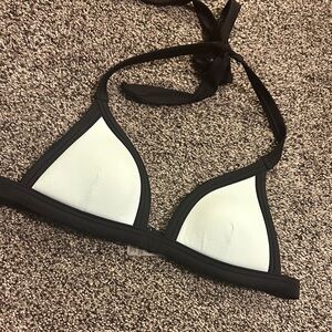 PINK Victoria's Secret Black and White Triangle Bikini Top